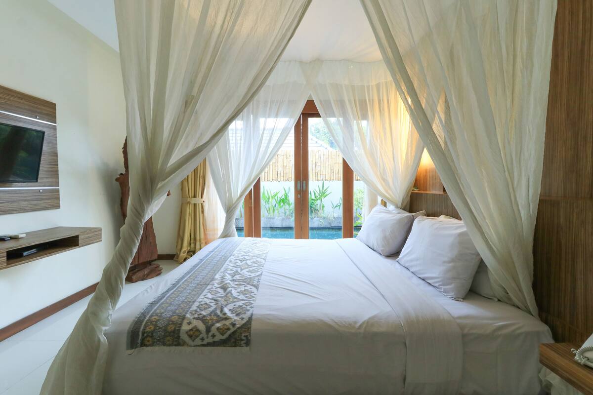 Villa, 2 Schlafzimmer, eigener Pool, Poolblick