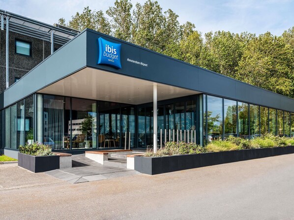 Exterior - ibis budget Amsterdam Airport (Badhoevedorp)