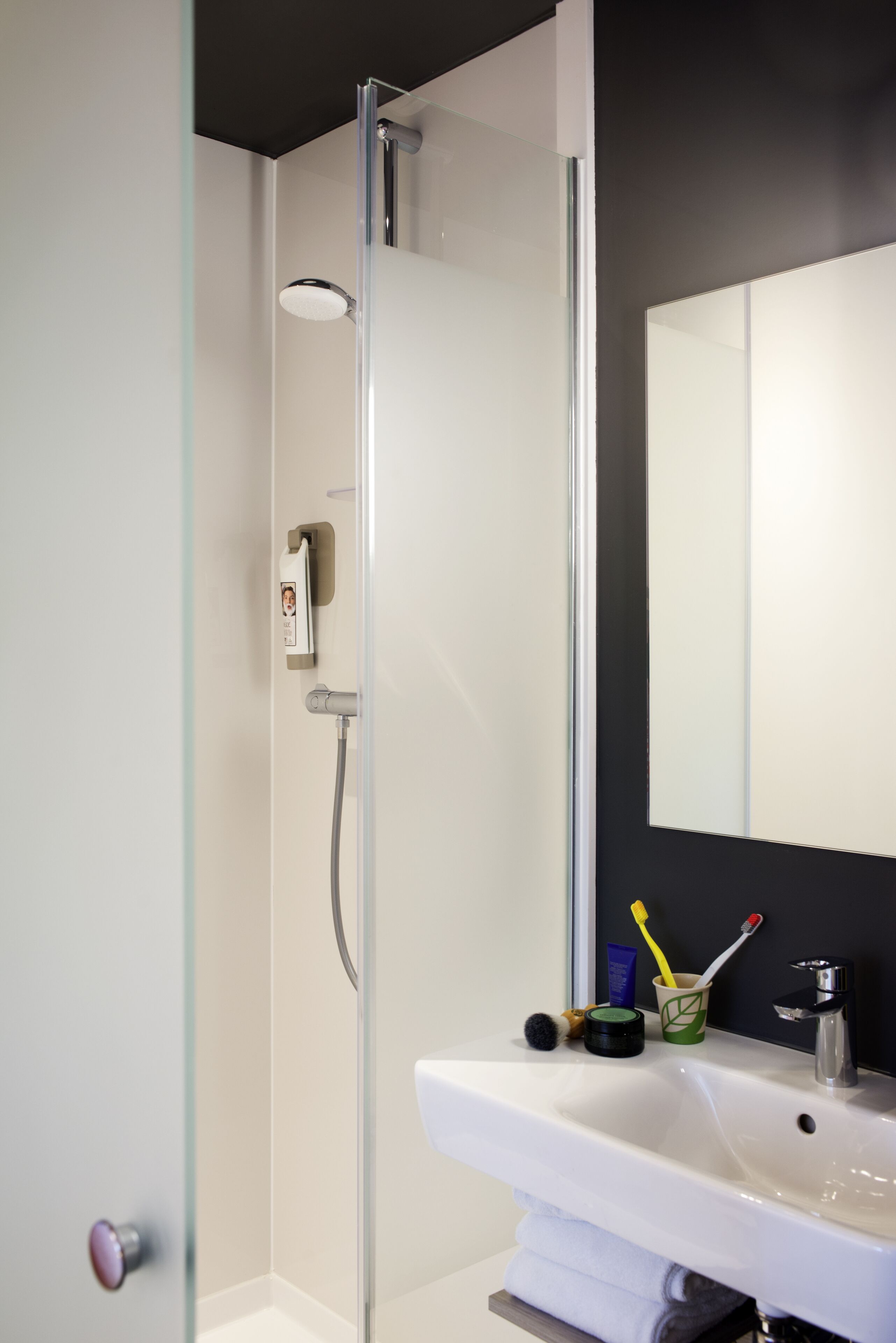 shower, eco-friendly toiletries, towels, soap