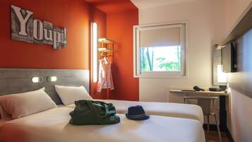 Chambre Standard, 2 lits une place