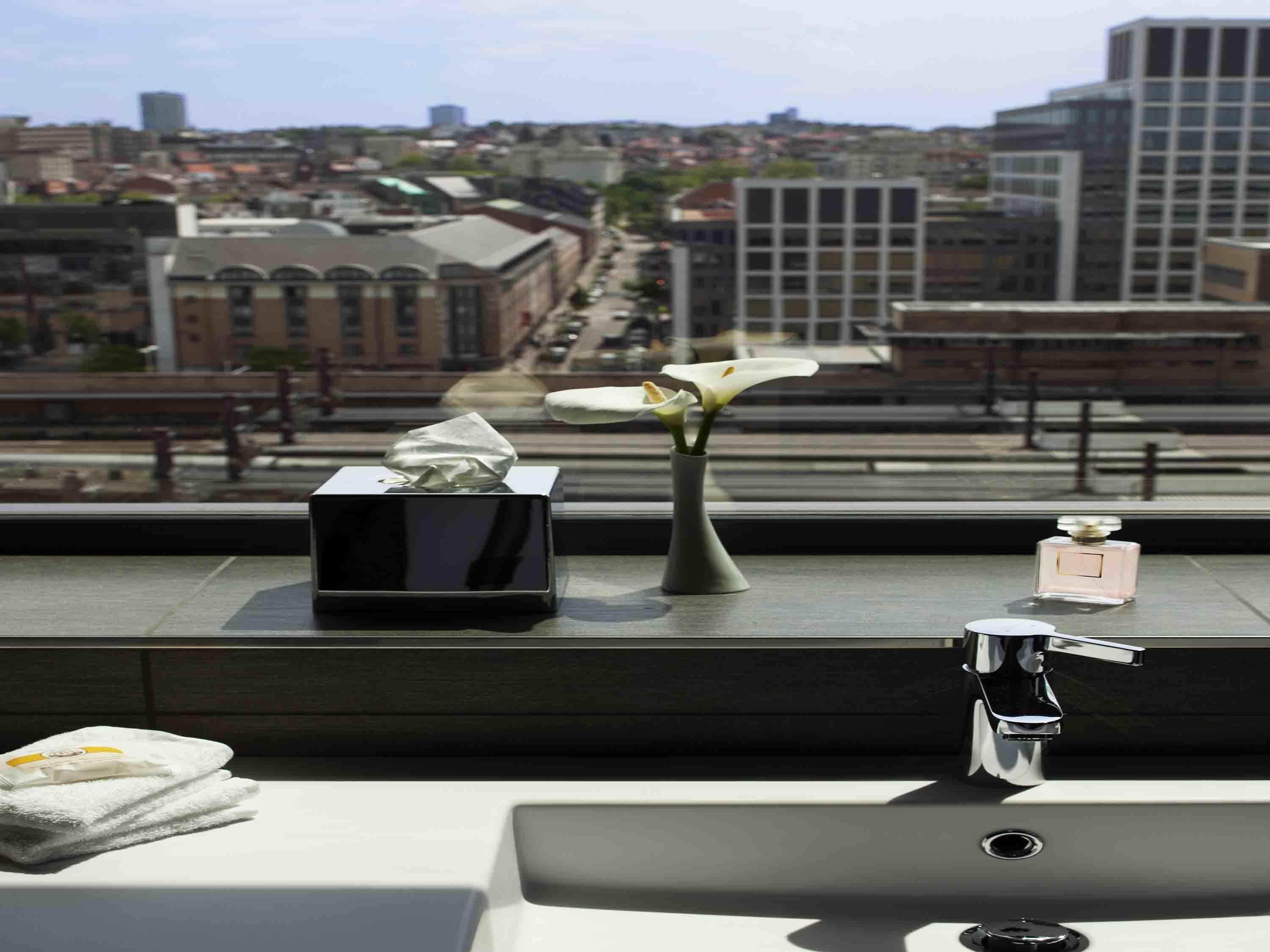 Free minibar, in-room safe, desk, blackout curtains