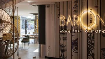 Bar (en el alojamiento)