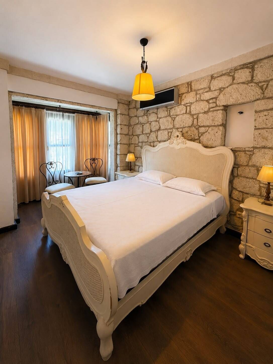 Family Villa, Garden View | Free minibar, in-room safe, free WiFi, bed sheets