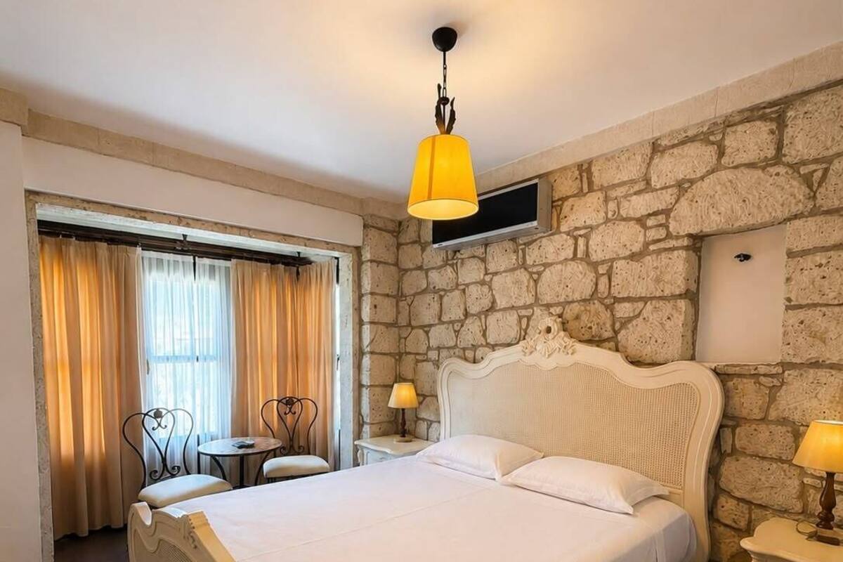 Family Villa, Bahçe Manzaralı | Ücretsiz minibar, odada kasa, ücretsiz kablosuz İnternet, çarşaf takımı 