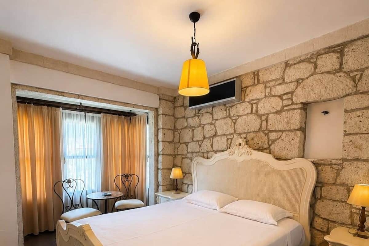 Family Villa, Garden View | Free minibar, in-room safe, free WiFi, bed sheets