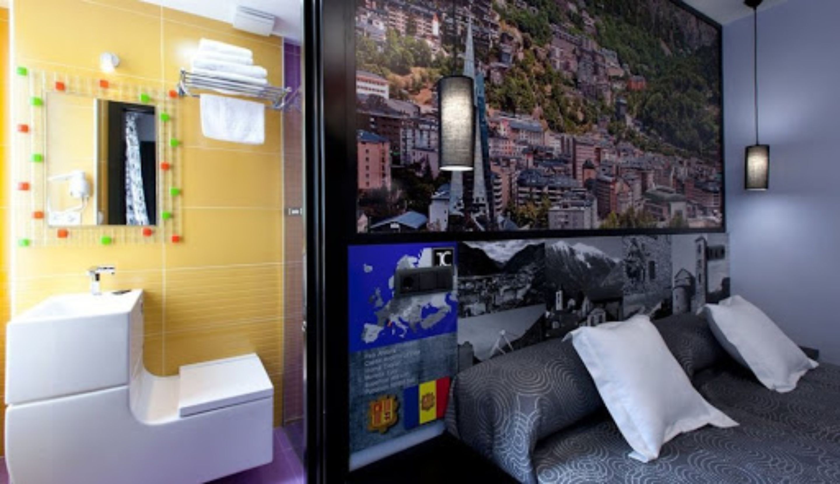 standard room, 1 queen bed | in-room safe, individually decorated, individually furnished, desk