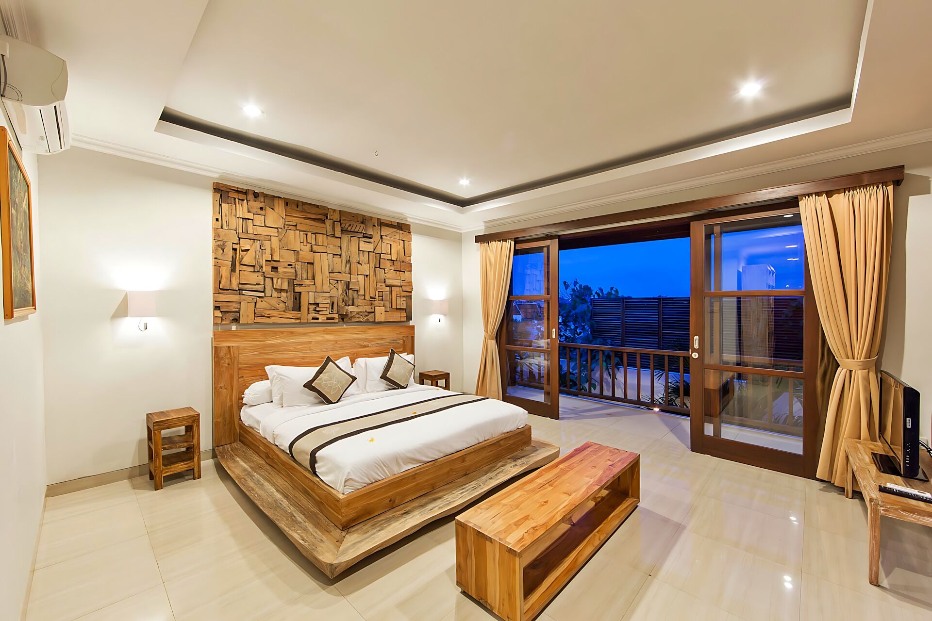 In-room safe, desk, blackout curtains, soundproofing