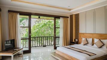 Zimmersafe, Schreibtisch, VerdunkelungsvorhÀnge, schallisolierte Zimmer