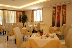 Restaurant - Venus Hotel and Suites (Zakynthos)