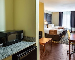 Suite, Multiple Beds, Accessible, Non Smoking