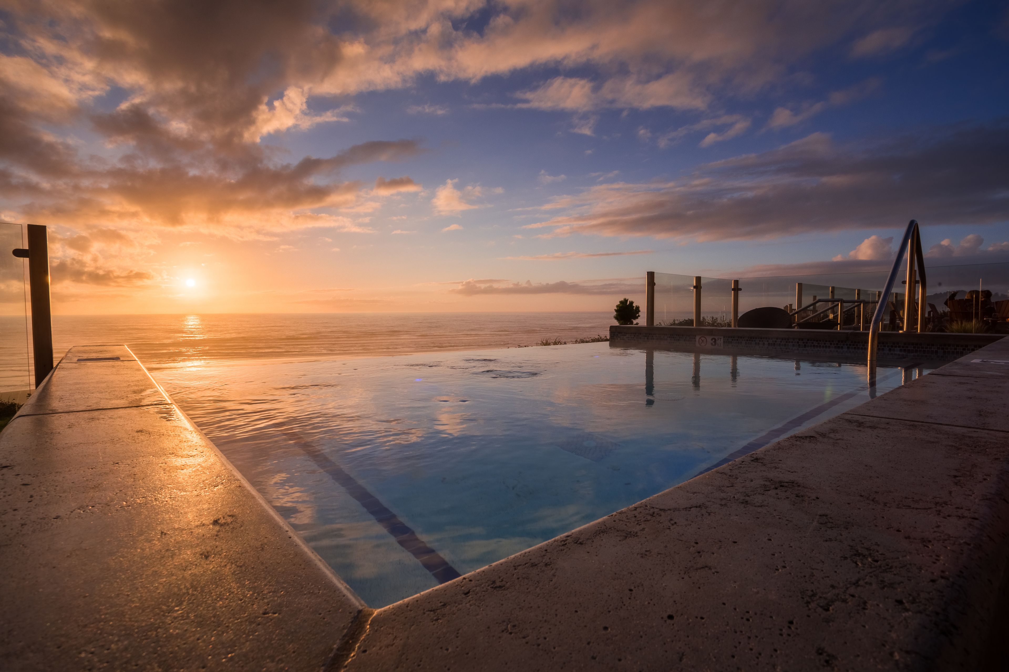 infinity pool