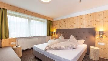 Appartamento familiare, 2 camere da letto, cucina, vista montagna | Balcone