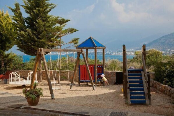 Unclassified image, 1 of 116, button - Horizon Beach Hotel (Hersonissos)