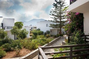 Unclassified image, 2 of 116, button - Horizon Beach Hotel (Hersonissos)