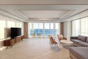 Schallisolierte Zimmer, kostenloses WLAN, Bettwäsche