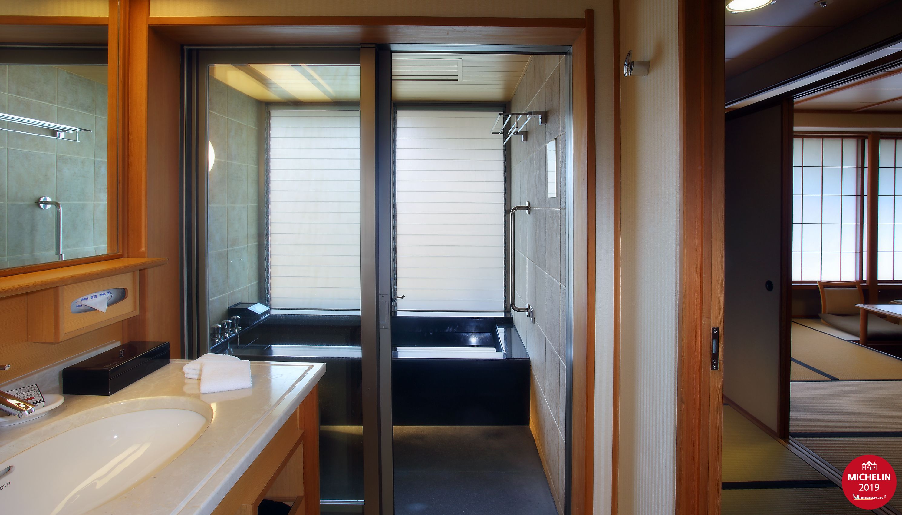 separate bathtub and shower, spring water bathtub, free toiletries