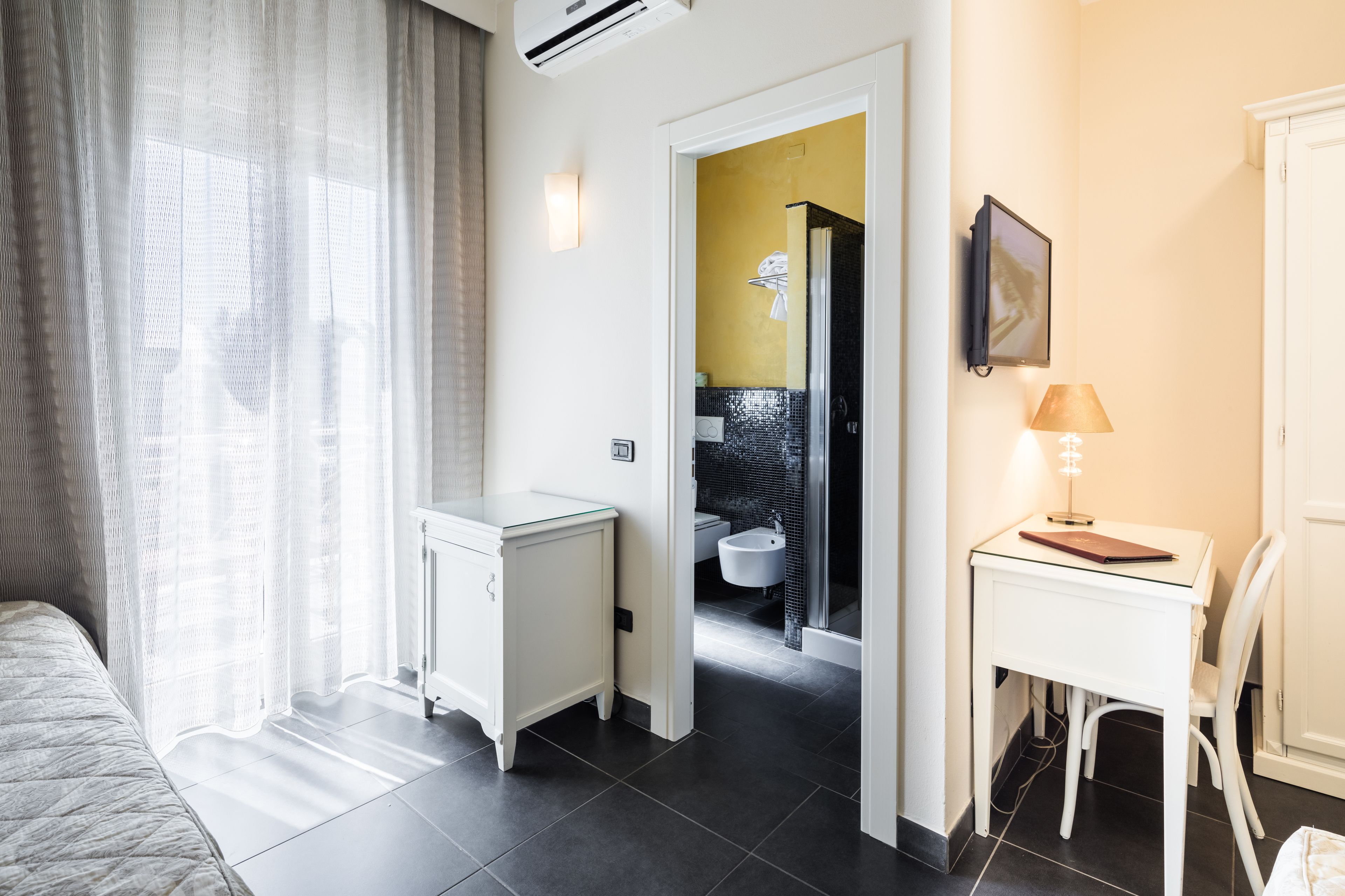 superior double room single use | premium bedding, minibar, in-room safe, desk