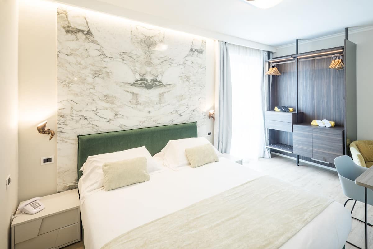 deluxe double room single use, 1 double bed | view from room