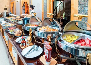 Petit déjeuner buffet