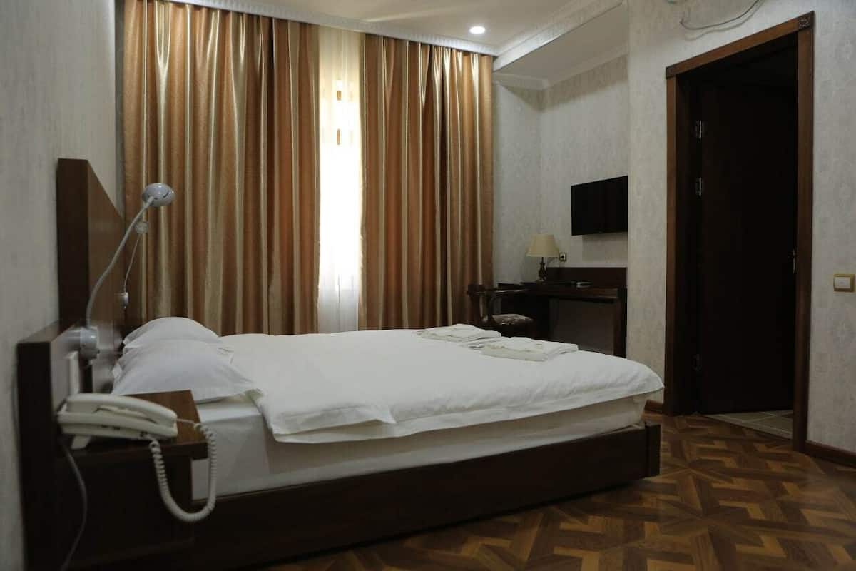 Habitación doble Confort | 1 habitación y ropa de cama de alta calidad