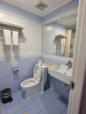 Apartment, 1 Bedroom | Bathroom - Omar Khayyam (Bukhara)