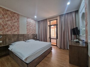 Standard Double Room, 1 Double Bed | Premium bedding, in-room safe, desk, soundproofing - Omar Khayyam (Bukhara)