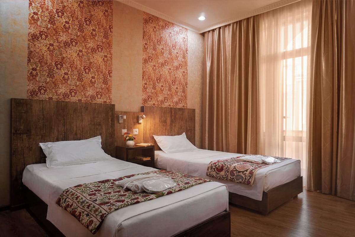 Comfort Twin Room | Premium bedding, in-room safe, desk, soundproofing