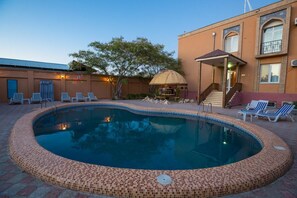 Seasonal outdoor pool