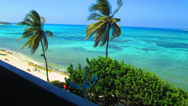 Beach - Hotel Tiuna (San Andrés)