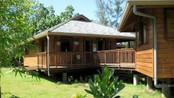 Khuôn viên nơi lưu trú