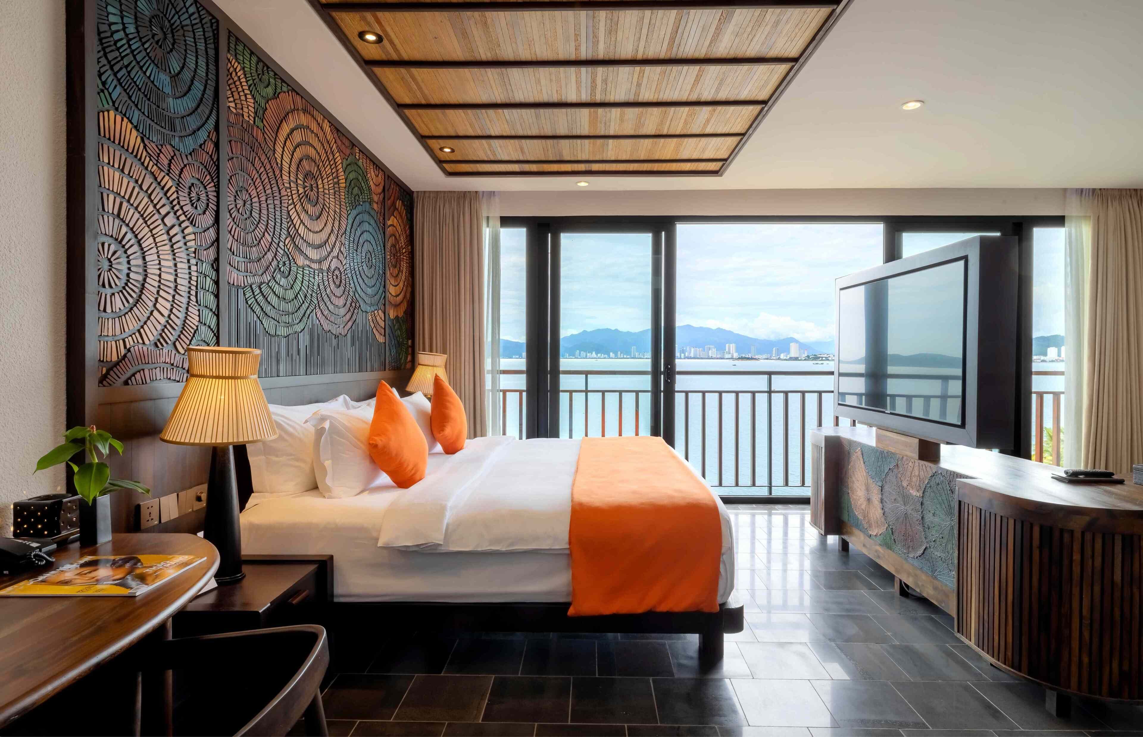 Family Room 2-Bedroom Ocean View | Premium bedding, down comforters, free minibar items, in-room safe