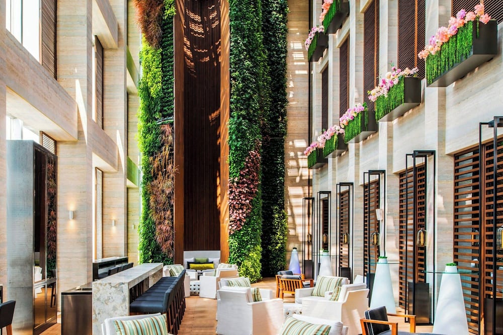 W Guangzhou