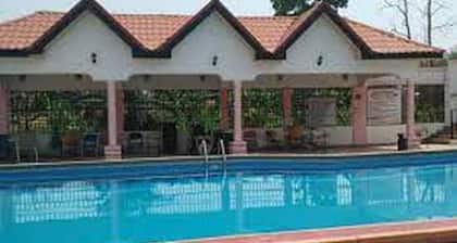 True Vine Hotel