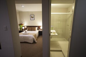 Free WiFi, bed sheets - El Angolo Lima (Lima)