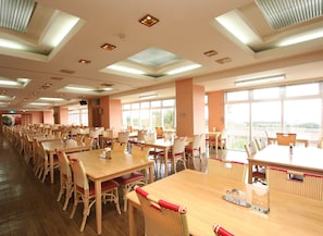 Lounge - Motobu Green Park Hotel and Golf Course (Motobu)