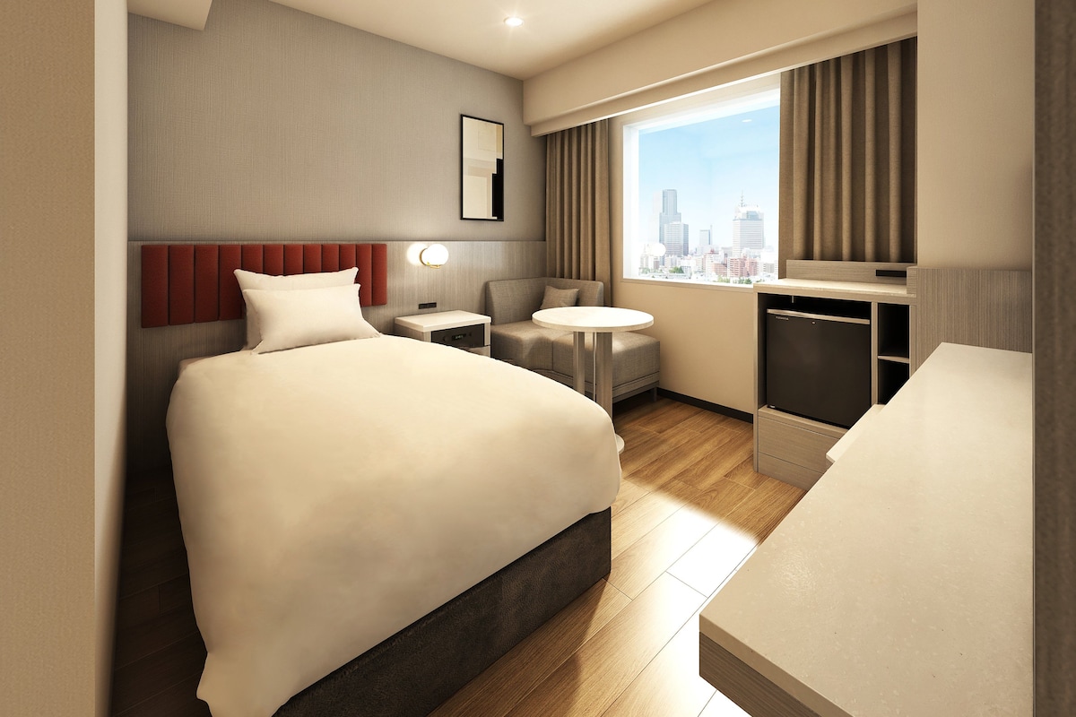 Luxe beddengoed, een kluis op de kamer, geluiddichte muren