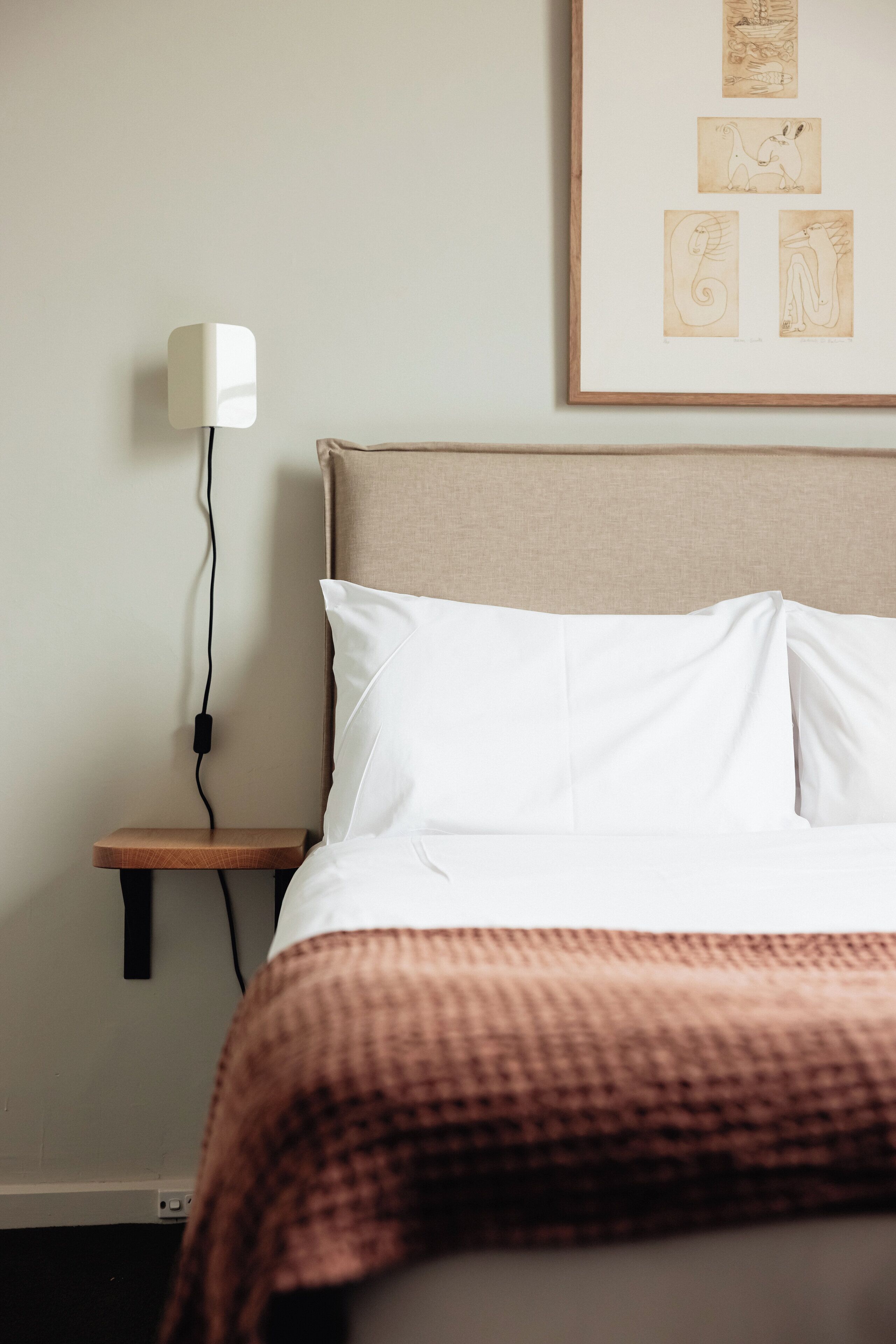 standard double room | desk, iron/ironing board, free wifi