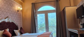 Ray Of Maya Retreat and Resorts