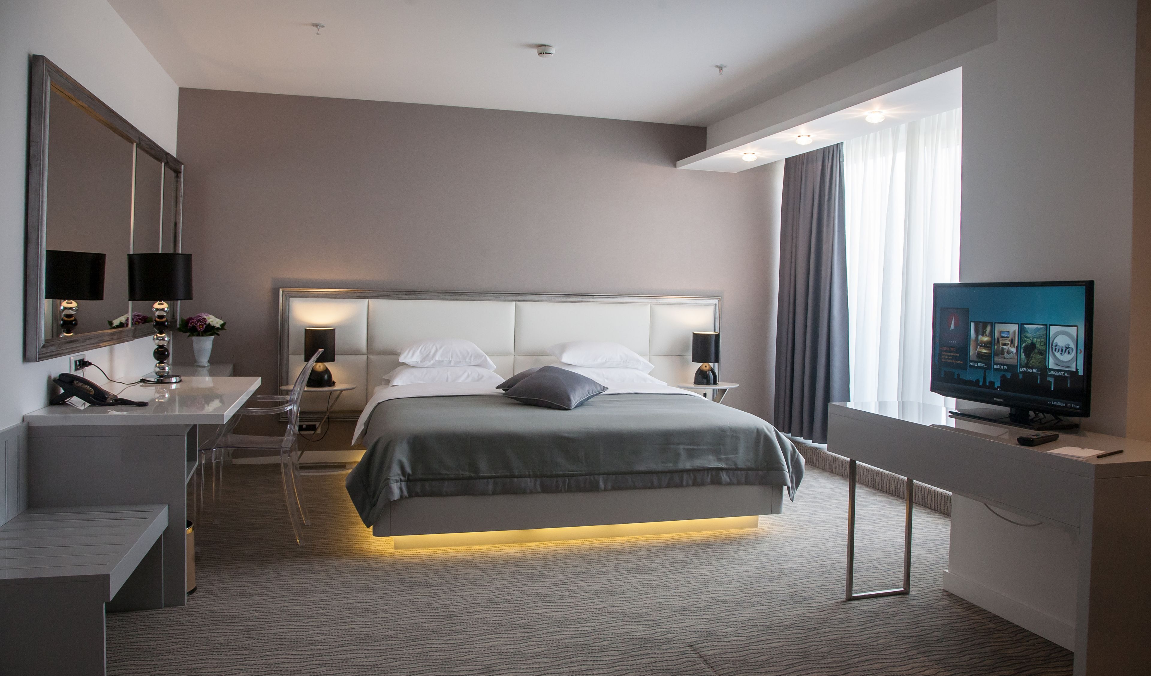 Deluxe-suite (Single Use) | Senge med madrasser af memory foam, minibar, pengeskab på værelset