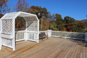 View from property - Millsap-baker Estate (Damascus)