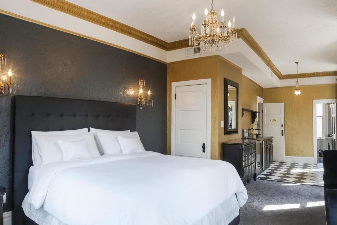 Photo - Patterson Inn