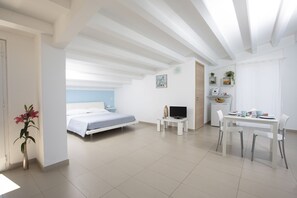 Room - Selenite (Capo d'Orlando)