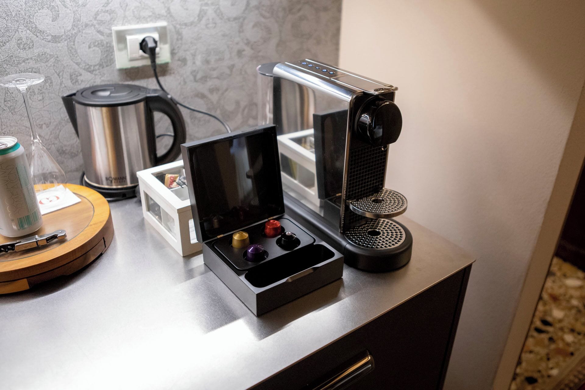 deluxe suite, annex building (spa) | down duvets, in-room safe, desk, soundproofing