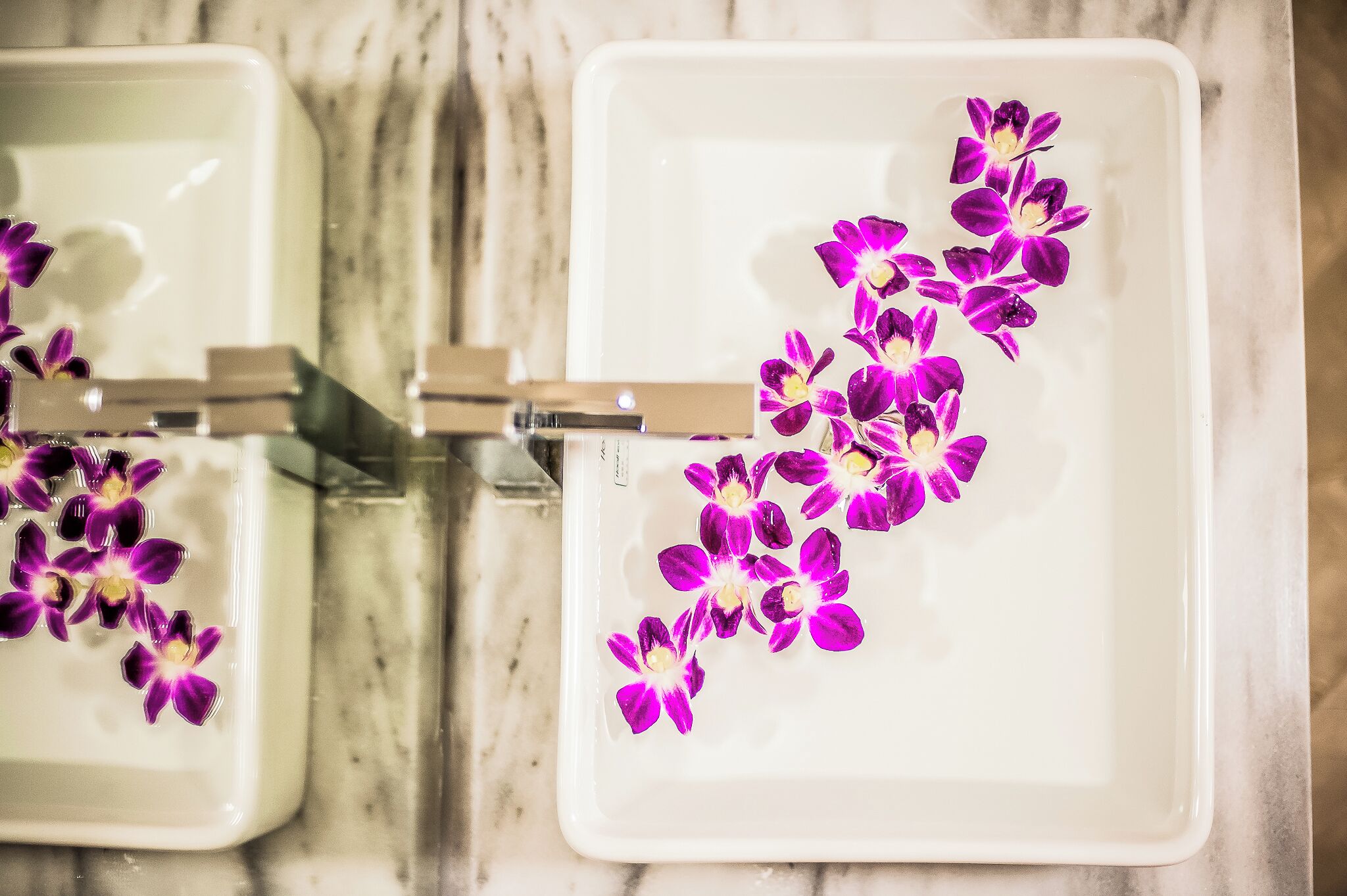 deluxe triple room | bathroom | free toiletries, hair dryer, slippers, bidet