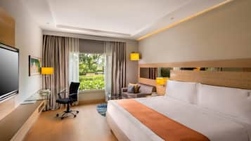 1 bedroom, premium bedding, minibar, in-room safe