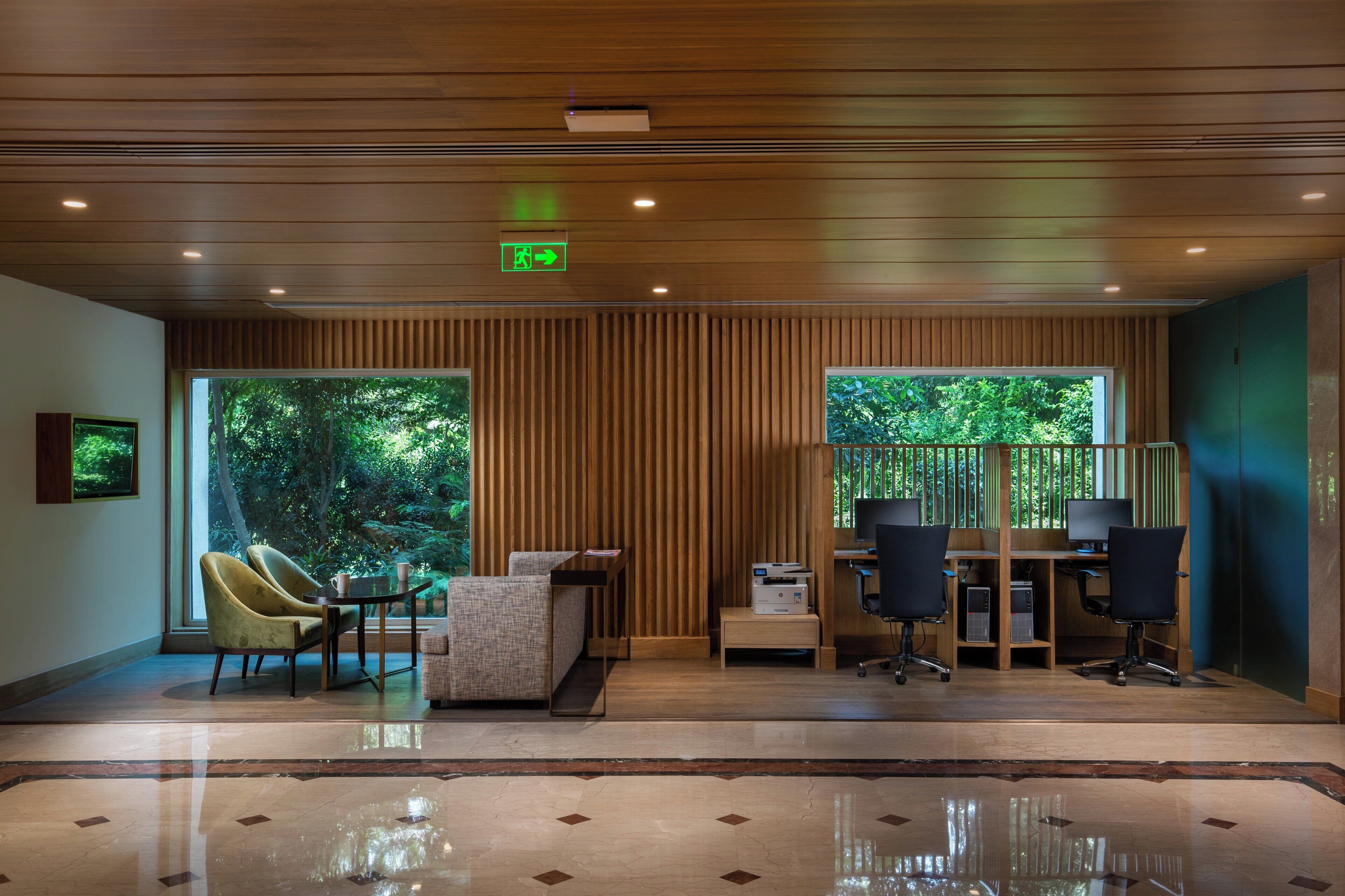 Photo - Holiday Inn Agra MG Road by IHG