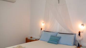 Caja de seguridad en la habitación y decoración personalizada