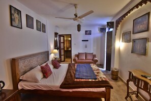 Room (Heritage)
