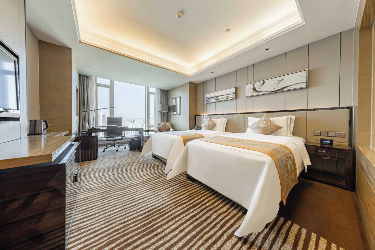 In-room safe, desk, laptop workspace, blackout drapes