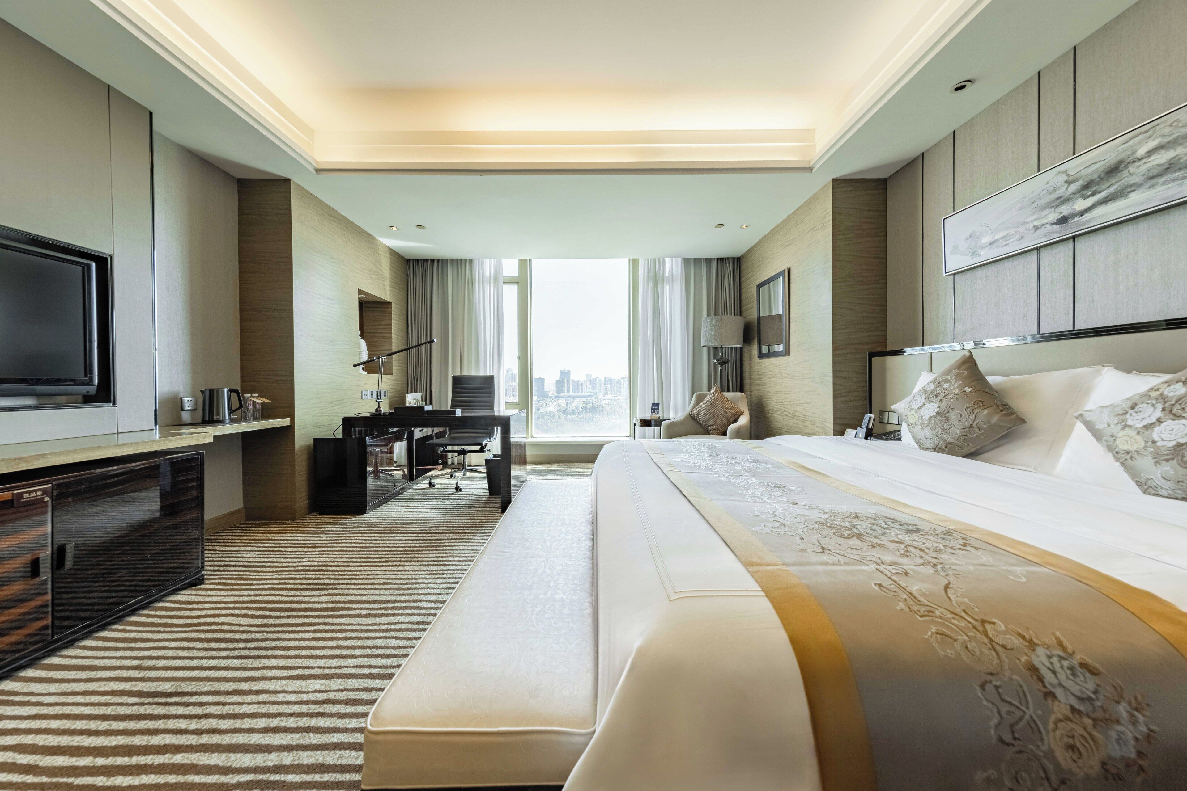 1 bedroom, in-room safe, desk, laptop workspace